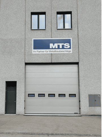 MTS-Metallbaubeschlaege_Filiale-Ticino_vue extérieure